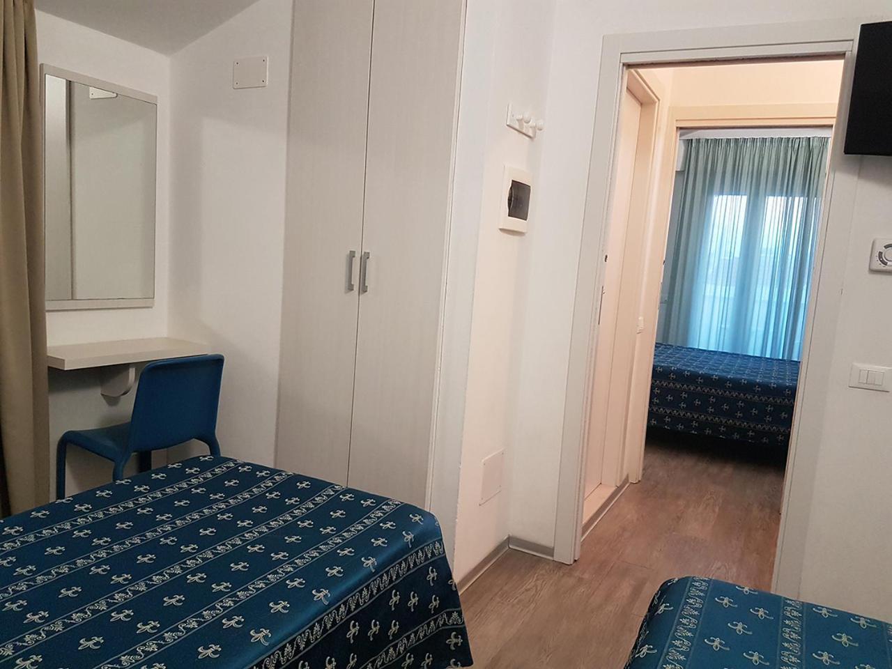 Hotel Sorriso - Molto Piu Di Una Stella Riccione Exterior foto